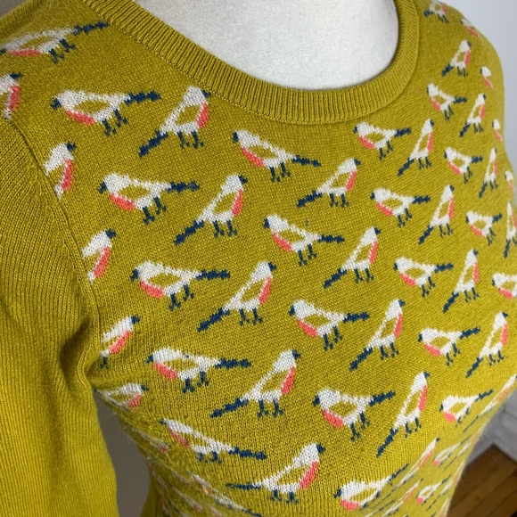 Boden | Sweaters | Boden Crew Neck Bird 